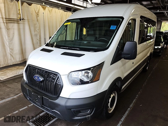 2023 Ford Transit Passenger XL z VIN 1FBAX2C82PKB52779, wystawiony jako IAAI lot #42518235 z przebiegiem 9 080 mil mil oraz . Historia ofert i sprzedaży dostępna na DreamBid. Obrazek 34.