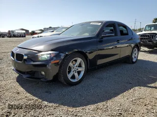 2013 BMW 3 Series 328i z VIN WBA3A5C54DJ461617, wystawiony jako Copart lot #58446405 z przebiegiem 153 529 mil mil oraz Szkoda całkowita • Salvage title. Historia ofert i sprzedaży dostępna na DreamBid. Obrazek 1.