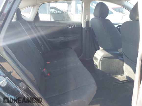 2019 Nissan Sentra S z VIN 3N1AB7AP1KY456992, wystawiony jako IAAI lot #41237654 z przebiegiem 88 099 mil mil oraz . Historia ofert i sprzedaży dostępna na DreamBid. Obrazek 8.