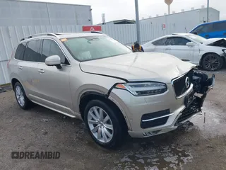 2016 Volvo XC90 T6 Momentum with VIN YV4A22PK7G1078794, listed as a IAAI auction lot 41874698 with 120,256 mi miles. Bid and sale history available at carsss.com. Image 1.