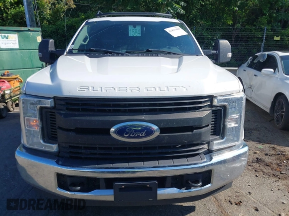 2019 Ford F-250 XL with VIN 1FT7W2AT1KEG30861, listed as a IAAI auction lot 42451080 with 293,693 mi miles and . Bid and sale history available at DreamBid. Image 12.