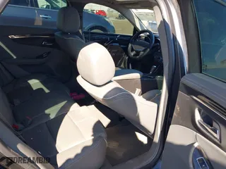 2015 Chevrolet Impala LTZ with VIN 2G1165S3XF9195104, listed as a IAAI auction lot 41807160 with 131,327 mi miles. Bid and sale history available at carsss.com. Image 8.