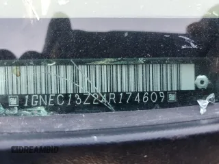 2004 Chevrolet Tahoe LS z VIN 1GNEC13Z24R174609, wystawiony jako Copart lot #52234105 z przebiegiem 182 306 mil mil oraz Szkoda całkowita • Salvage title. Historia ofert i sprzedaży dostępna na DreamBid. Obrazek 16.