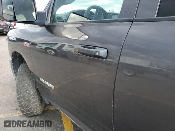 2022 Ram 2500 Tradesman with VIN 3C6UR5HJ9NG197410, listed as a IAAI auction lot 42631307 with 118,280 mi miles and . Bid and sale history available at DreamBid. Image 2.