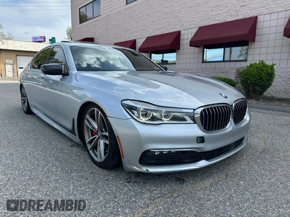 2017 BMW 7 Series ALPINA B7 xDrive with VIN WBA7F2C5XHG422275, listed as a Copart auction lot 58860745 with 78,093 mi miles and Salvage title. Bid and sale history available at DreamBid. Image 1.