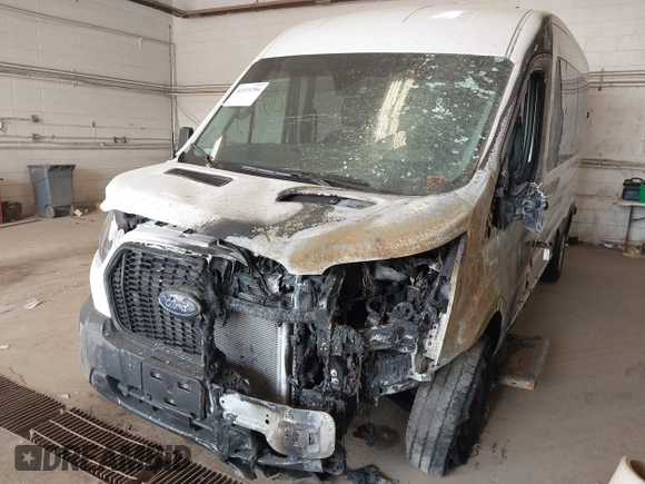 2022 Ford Transit Cargo с VIN 1FTBR1C85NKA06880, выставлен на аукционе IAAI как лот 42373794 с пробегом 15 035 миль миль и . История ставок и продаж доступна на DreamBid. Изображение 6.