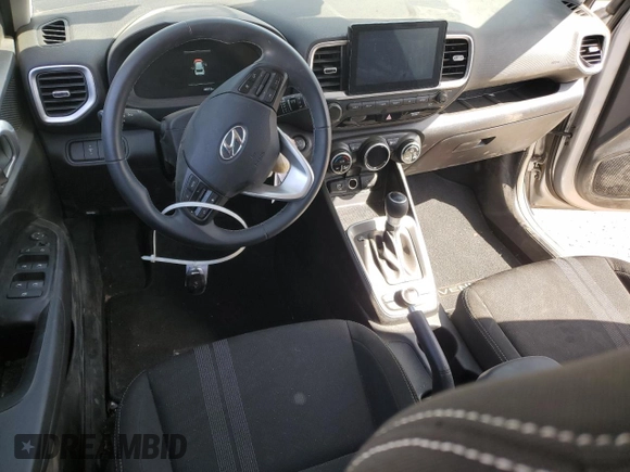 2024 Hyundai Venue SEL with VIN KMHRC8A38RU323364, listed as a Copart auction lot 51352145 with 22,512 mi miles and Salvage Title. Bid and sale history available at DreamBid. Image 8.