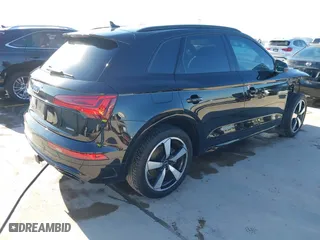 2022 Audi Q5 S line Premium Plus with VIN WA1EAAFY1N2121311, listed as a IAAI auction lot 41389178 with 45,326 mi miles. Bid and sale history available at carsss.com. Image 4.