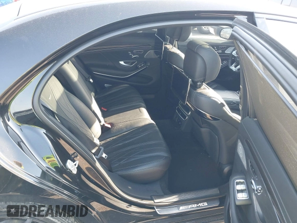 2018 Mercedes-Benz S 63 AMG with VIN WDDUG8JB0JA343131, listed as a IAAI auction lot 41863404 with 29,778 mi miles and . Bid and sale history available at DreamBid. Image 8.