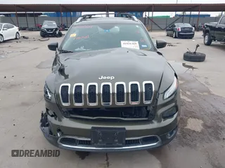 2014 Jeep Cherokee Limited with VIN 1C4PJLDS5EW283587, listed as a IAAI auction lot 41931369 with 83,463 mi miles. Bid and sale history available at carsss.com. Image 12.