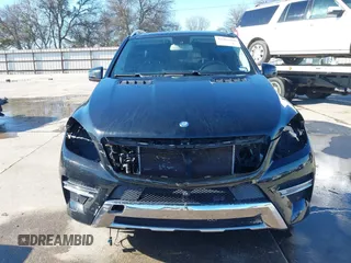 2015 Mercedes-Benz M 400 with VIN 4JGDA5GB1FA510309, listed as a IAAI auction lot 41603810 with 109,391 mi miles and . Bid and sale history available at DreamBid. Image 6.