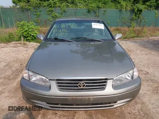 1998 Toyota Camry LE z VIN 4T1BG22K8WU330576, wystawiony jako IAAI lot #42417387 z przebiegiem 99 861 mil mil oraz . Historia ofert i sprzedaży dostępna na DreamBid. Obrazek 6.