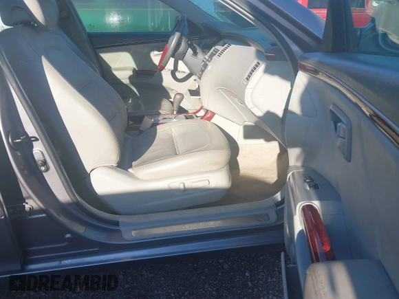 2006 Hyundai Azera SE with VIN KMHFC46F96A081955, listed as a IAAI auction lot 41821224 with 160,449 mi miles and . Bid and sale history available at DreamBid. Image 5.