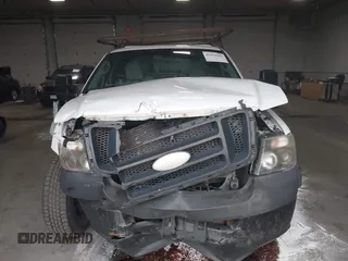 2007 Ford F-150 XL с VIN 1FTRF12257KC85190, выставлен на аукционе IAAI как лот 42471983 с пробегом 259 854 миль миль и . История ставок и продаж доступна на DreamBid. Изображение 12.