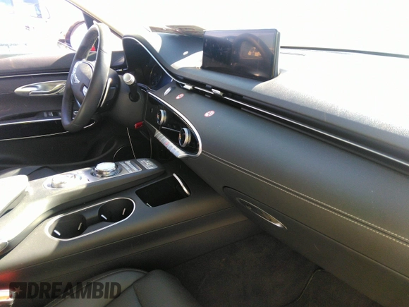 2025 Genesis GV70 2.5T z VIN 5NMMADTB3SH023827, wystawiony jako IAAI lot #41666745 z przebiegiem 10 697 mil mil oraz . Historia ofert i sprzedaży dostępna na DreamBid. Obrazek 5.