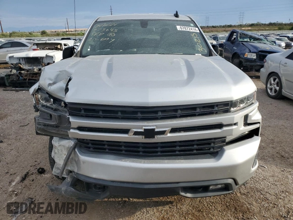 2019 Chevrolet Silverado 1500 RST with VIN 1GCRWDED7KZ302151, listed as a Copart auction lot 67872414 with 105,059 mi miles and Salvage Title. Bid and sale history available at carsss.com. Image 5.