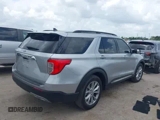 2023 Ford Explorer XLT z VIN 1FMSK7DH7PGC25301, wystawiony jako IAAI lot #42087005 z przebiegiem 10 105 mil mil oraz . Historia ofert i sprzedaży dostępna na DreamBid. Obrazek 4.