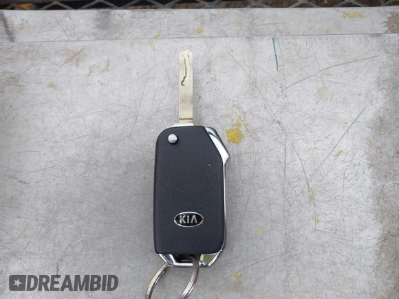 2020 Kia Soul S with VIN KNDJ23AU0L7731492, listed as a IAAI auction lot 41947351 with 71,484 mi miles and . Bid and sale history available at DreamBid. Image 11.
