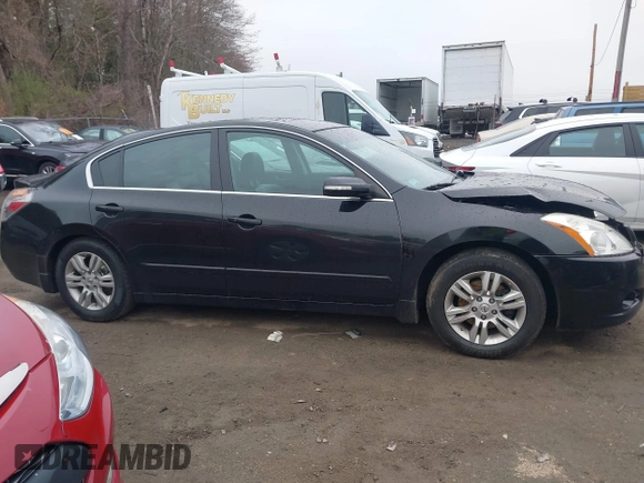 2012 Nissan Altima S z VIN 1N4AL2AP0CN511644, wystawiony jako IAAI lot #42080789 z przebiegiem 169 048 mil mil oraz . Historia ofert i sprzedaży dostępna na DreamBid. Obrazek 13.