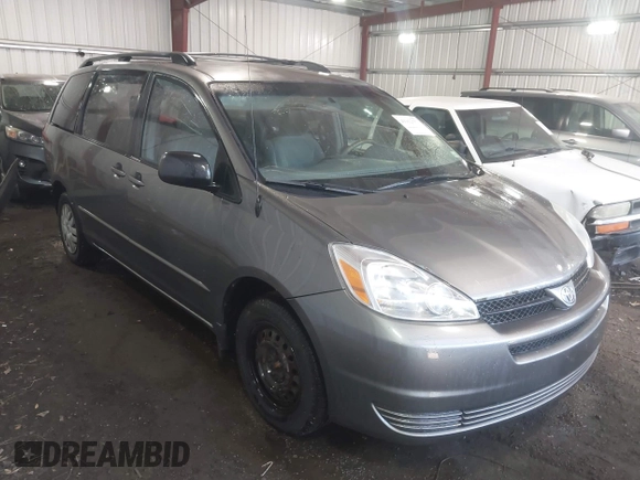2005 Toyota Sienna CE with VIN 5TDZA23C45S328483, listed as a IAAI auction lot 41912553 with 219,321 mi miles. Bid and sale history available at carsss.com. Image 1.