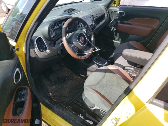 2014 FIAT 500L Trekking with VIN ZFBCFADH2EZ023643, listed as a Copart auction lot 61457174 with 84,309 mi miles and Salvage Title. Bid and sale history available at carsss.com. Image 8.