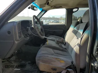 2005 GMC Sierra 1500 with VIN 1GTJC33235F813444, listed as a Copart auction lot 74541684 with 520,838 mi miles and Salvage Title. Bid and sale history available at DreamBid. Image 7.