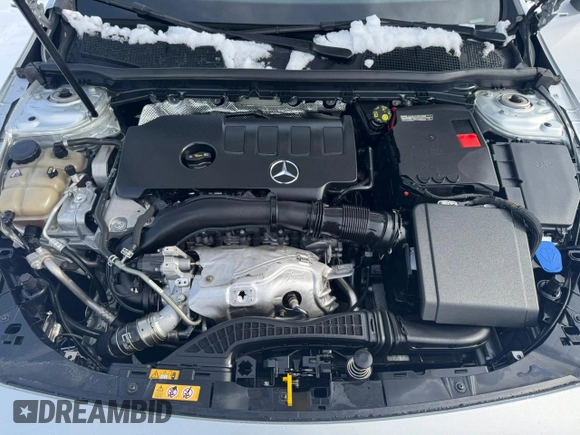 2022 Mercedes-Benz A 220 with VIN W1K3G4EB5NJ334350, listed as a Copart auction lot 43960835 with 93,630 mi miles and Clean Title. Bid and sale history available at DreamBid. Image 6.