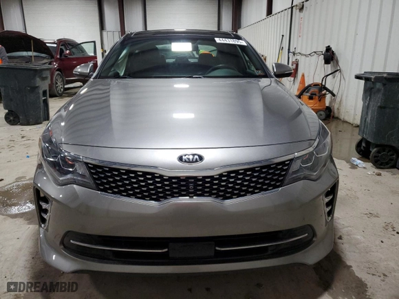 2017 Kia Optima SX Limited with VIN 5XXGV4L23HG149100, listed as a Copart auction lot 44431895 with 46,218 mi miles and Salvage Title. Bid and sale history available at carsss.com. Image 5.