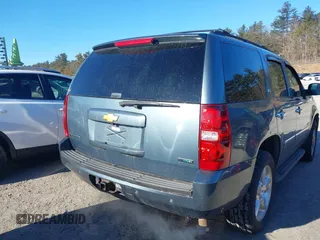 2010 Chevrolet Tahoe LTZ with VIN 1GNUKCE08AR198725, listed as a IAAI auction lot 41669190 with 239,097 mi miles and . Bid and sale history available at DreamBid. Image 16.