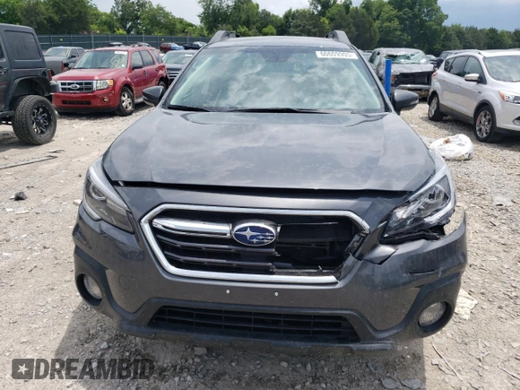 2018 Subaru Outback Limited with VIN 4S4BSENC2J3213109, listed as a Copart auction lot 60609905 with 32,899 mi miles and Salvage title. Bid and sale history available at DreamBid. Image 5.
