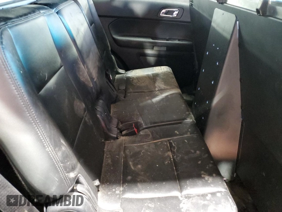 2017 Ford Police Interceptor Utility z VIN 1FM5K8AR0HGE01722, wystawiony jako Copart lot #50491815 z przebiegiem 187 912 mil mil oraz Szkody całkowita. Historia ofert i sprzedaży dostępna na DreamBid. Obrazek 11.