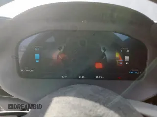 2024 McLaren Artura z VIN SBM16AEA3RW002188, wystawiony jako Copart lot #45177415 z przebiegiem 3440 mil mil oraz Szkody całkowita. Historia ofert i sprzedaży dostępna na DreamBid. Obrazek 9.