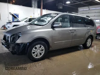 2011 Kia Sedona LX with VIN KNDMG4C76B6380846, listed as a Copart auction lot 50566955 with 106,148 mi miles and Salvage Title. Bid and sale history available at carsss.com. Image 1.