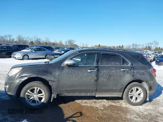 2010 Chevrolet Equinox LT w/2LT with VIN 2CNALPEW0A6330811, listed as a IAAI auction lot 41652034 with 205,302 mi miles. Bid and sale history available at carsss.com. Image 14.