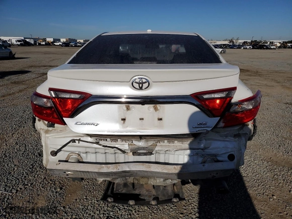 2016 Toyota Camry XLE with VIN 4T1BF1FK0GU143034, listed as a Copart auction lot 49460065 with 208,886 mi miles and Salvage Title. Bid and sale history available at carsss.com. Image 6.