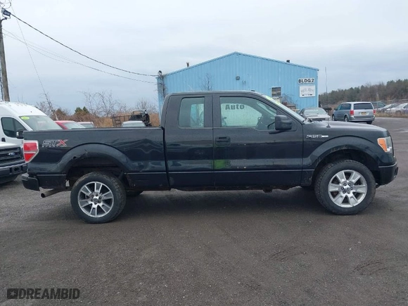 2014 Ford F-150 XL with VIN 1FTFX1EF7EFC58836, listed as a IAAI auction lot 41854991 with 206,322 mi miles. Bid and sale history available at carsss.com. Image 13.