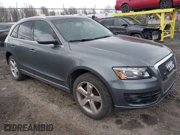 2012 Audi Q5 2.0T Premium Plus with VIN WA1LFAFP1CA047102, listed as a IAAI auction lot 41958116 with 171,619 mi miles. Bid and sale history available at carsss.com. Image 1.