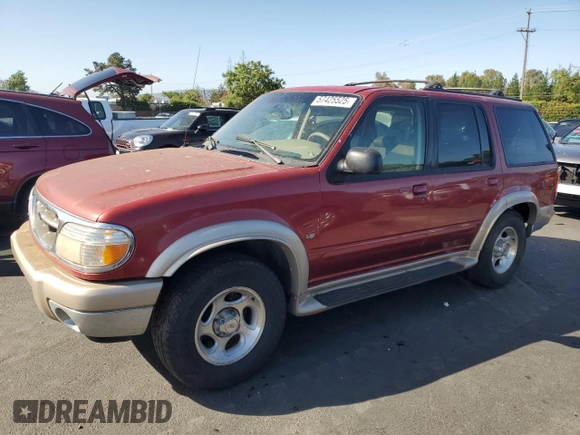 2001 Ford Explorer z VIN 1FMDU64P21UB11722, wystawiony jako Copart lot #57425525 z przebiegiem 116 938 mil mil oraz Szkoda całkowita • Salvage title. Historia ofert i sprzedaży dostępna na DreamBid. Obrazek 1.