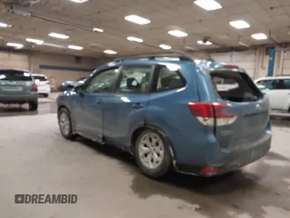 2019 Subaru Forester with VIN JF2SKACC6KH443080, listed as a IAAI auction lot 41435646 with 97,807 mi miles. Bid and sale history available at carsss.com. Image 3.
