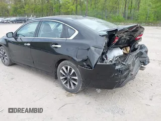 2016 Nissan Altima SR z VIN 1N4AL3AP6GC241150, wystawiony jako IAAI lot #42253496 z przebiegiem 68 588 mil mil oraz . Historia ofert i sprzedaży dostępna na DreamBid. Obrazek 3.