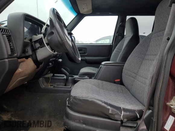 2000 Jeep Cherokee z VIN 1J4FF48S0YL254270, wystawiony jako Copart lot #52589415 z przebiegiem 166 860 mil mil oraz Szkoda całkowita • Salvage title. Historia ofert i sprzedaży dostępna na DreamBid. Obrazek 7.