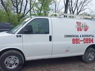 2016 Chevrolet Express Cargo with VIN 1GCWGAFF5G1261197, listed as a IAAI auction lot 42128029 with 117,535 mi miles and . Bid and sale history available at DreamBid. Image 14.