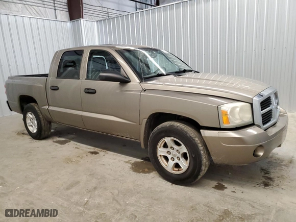 2006 Dodge Dakota SLT with VIN 1D7HE48K66S626575, listed as a Copart auction lot 87664485 with 142,127 mi miles and Clean Title. Bid and sale history available at carsss.com. Image 4.