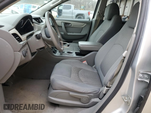 2017 Chevrolet Traverse LS with VIN 1GNKRFED6HJ353661, listed as a Copart auction lot 49621185 with 140,971 mi miles and Clean Title. Bid and sale history available at carsss.com. Image 7.