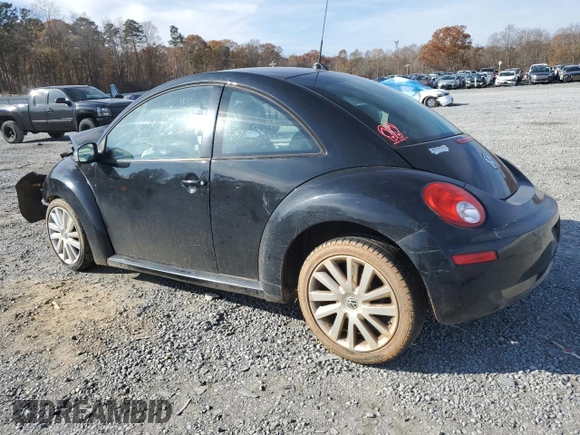2008 Volkswagen Beetle S с VIN 3VWRG31CX8M522475, выставлен на аукционе Copart как лот 82688924 с пробегом Не указан миль и Списание • Salvage title. История ставок и продаж доступна на DreamBid. Изображение 2.