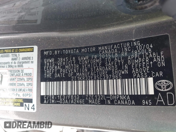 2005 Toyota Matrix STD with VIN 2T1KR32EX5C397965, listed as a IAAI auction lot 41931260 with 135,912 mi miles. Bid and sale history available at carsss.com. Image 9.