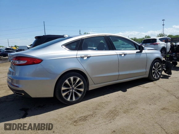 2020 Ford Fusion SE z VIN 3FA6P0T93LR179435, wystawiony jako Copart lot #56985465 z przebiegiem 43 188 mil mil oraz Szkoda całkowita • Salvage title. Historia ofert i sprzedaży dostępna na DreamBid. Obrazek 3.