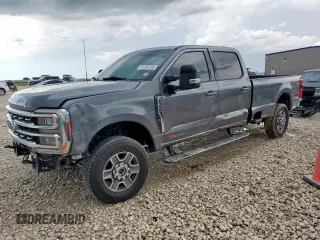 2024 Ford F-350 XL with VIN 1FT8W3BM0RED03847, listed as a Copart auction lot 61244705 with 29,508 mi miles and Salvage title. Bid and sale history available at DreamBid. Image 1.