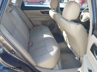 2013 Nissan Altima 3.5 SL with VIN 1N4BL3APXDN433871, listed as a IAAI auction lot 42039383 with 161,200 mi miles. Bid and sale history available at carsss.com. Image 8.