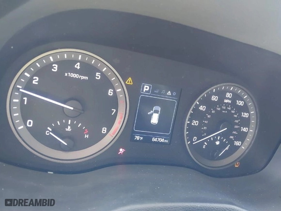 2018 Hyundai Tucson SE with VIN KM8J23A45JU603646, listed as a IAAI auction lot 41838097 with 64,704 mi miles. Bid and sale history available at carsss.com. Image 7.